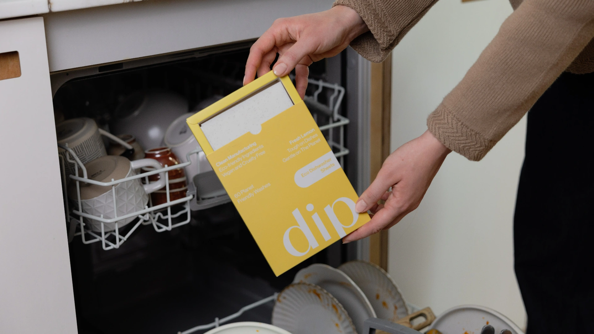 Dip Dishwasher Sheets compostable box with plant-based sheets